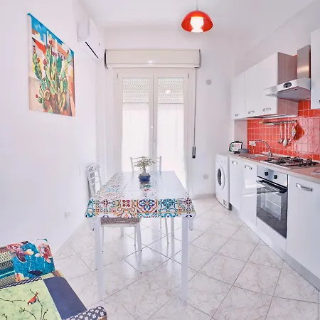 Apartment Trinakria *